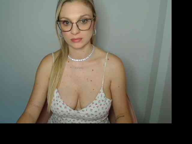 HotDorra webcam