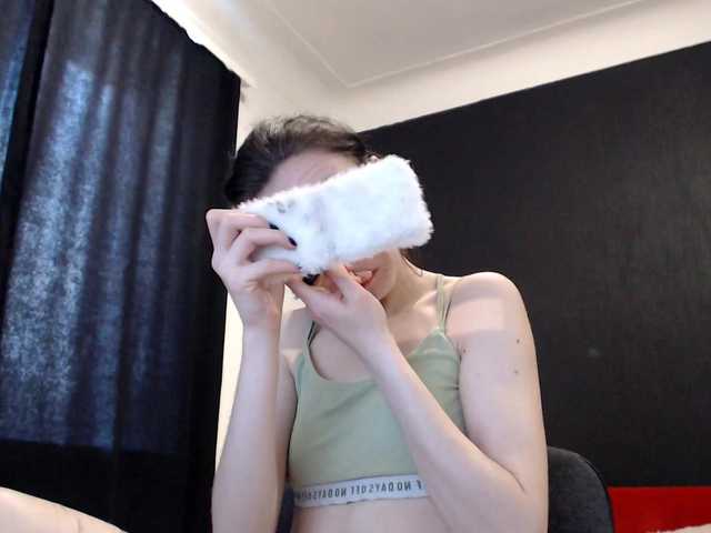 Feyka-dream live cam on BongaCams