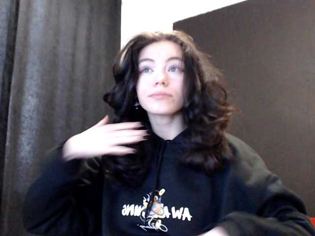 Feyka-dream live cam on BongaCams