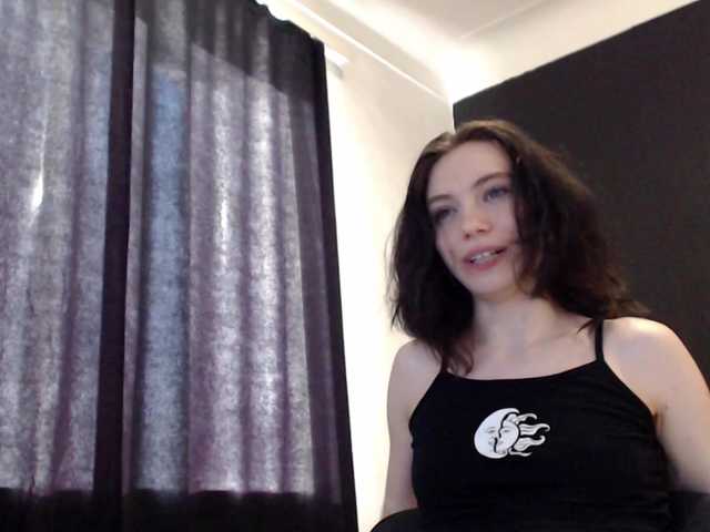 Feyka-dream live cam on BongaCams