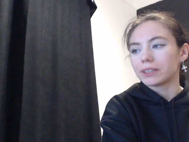 Feyka-dream live cam on BongaCams