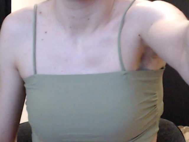 Feyka-dream live cam on BongaCams