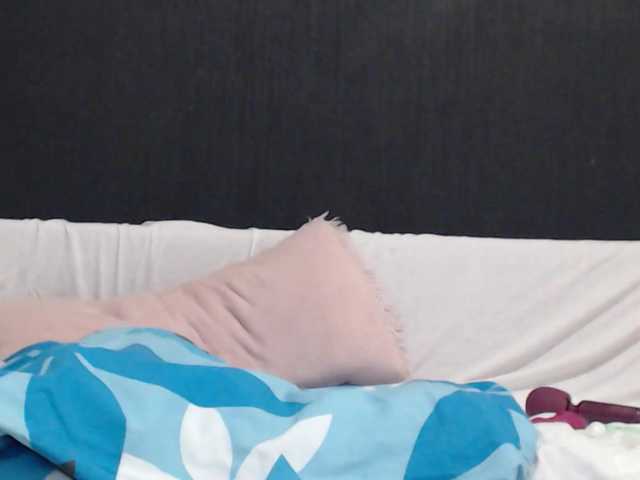 Feyka-dream live cam on BongaCams