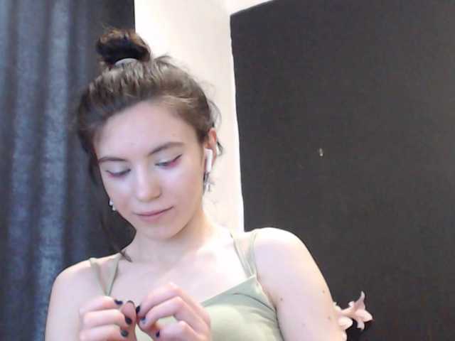 Feyka-dream live cam on BongaCams