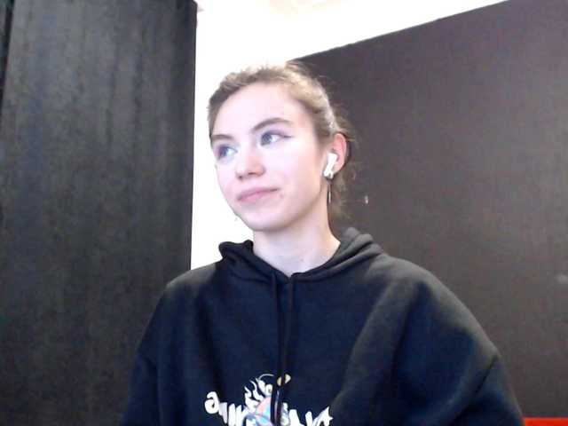 Feyka-dream live cam on BongaCams