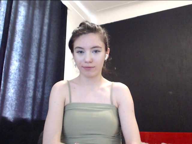 Feyka-dream live cam on BongaCams