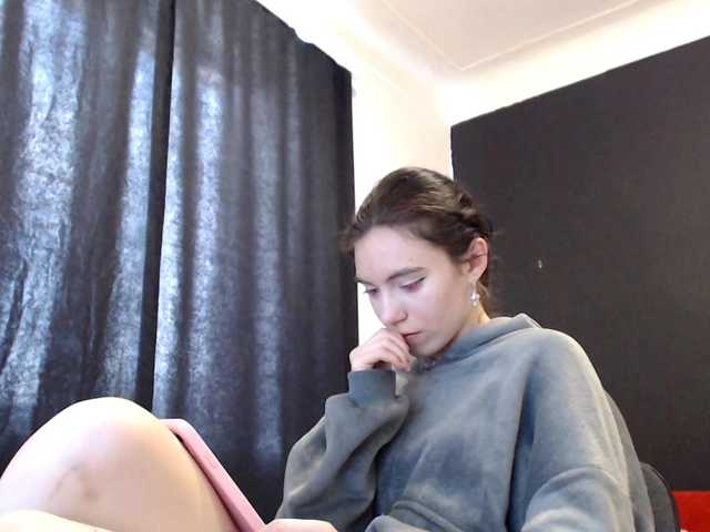 Feyka-dream live cam on BongaCams