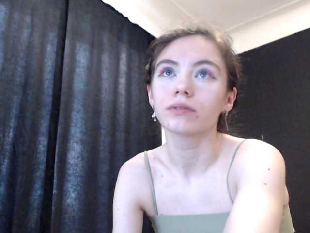 Feyka-dream live cam on BongaCams
