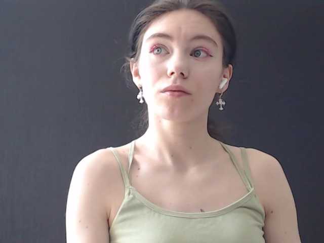 Feyka-dream live cam on BongaCams