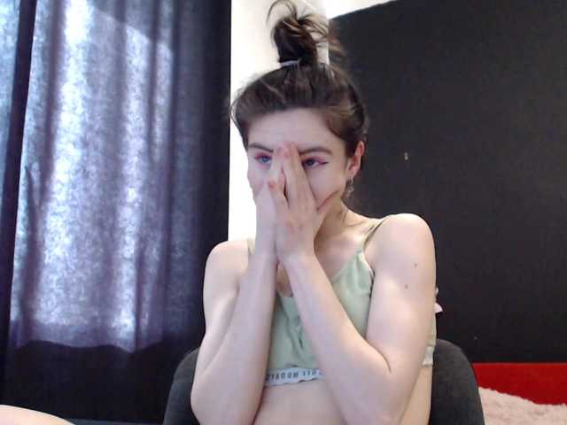 Feyka-dream live cam on BongaCams