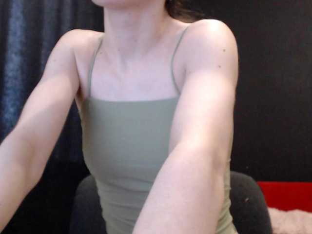 Feyka-dream live cam on BongaCams