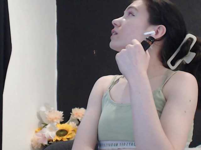 Feyka-dream live cam on BongaCams