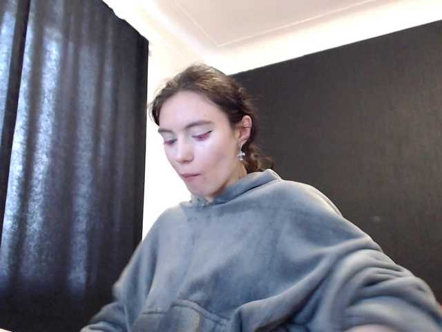 Feyka-dream live cam on BongaCams