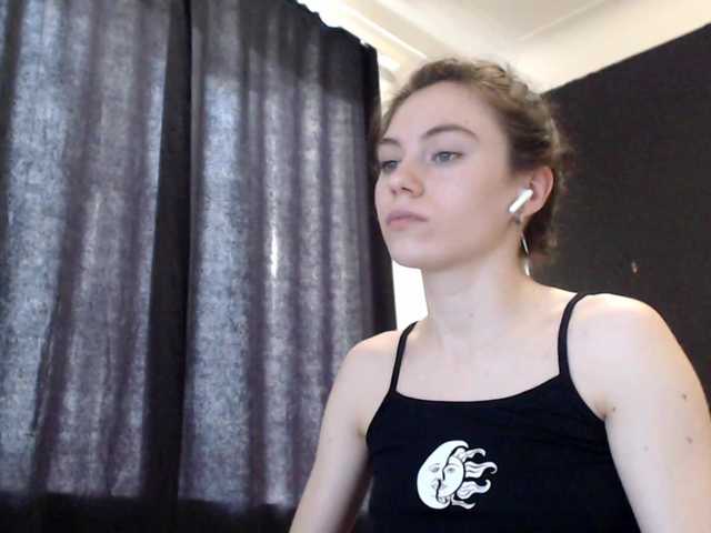 Feyka-dream live cam on BongaCams