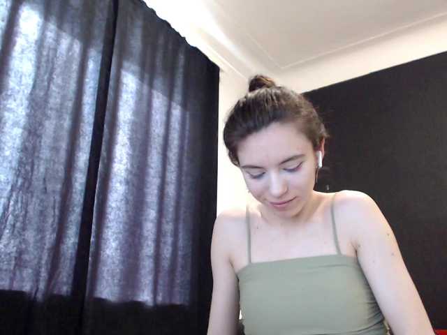 Feyka-dream live cam on BongaCams