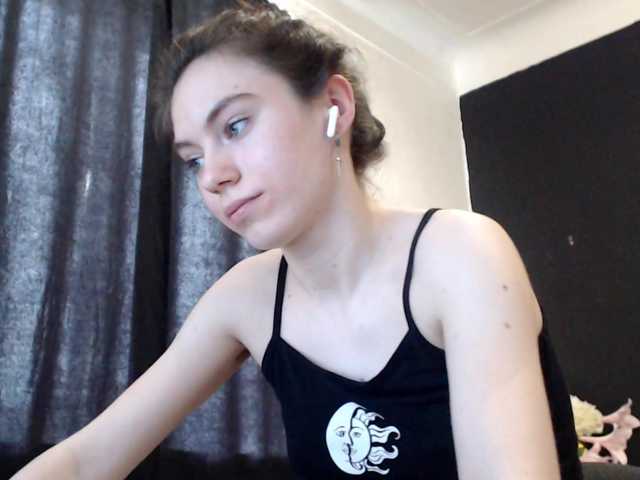 Feyka-dream live cam on BongaCams