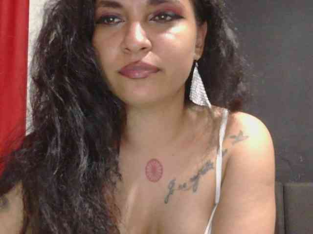 HotVenesse webcam