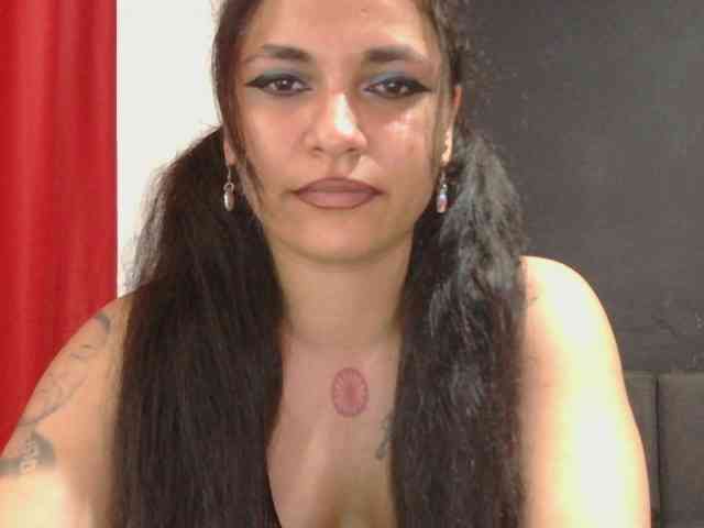 HotVenesse webcam