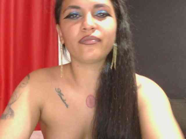 HotVenesse webcam