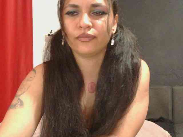 HotVenesse webcam