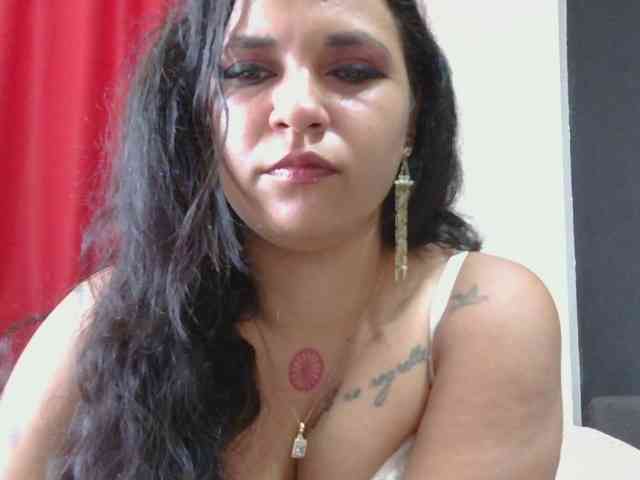 HotVenesse webcam