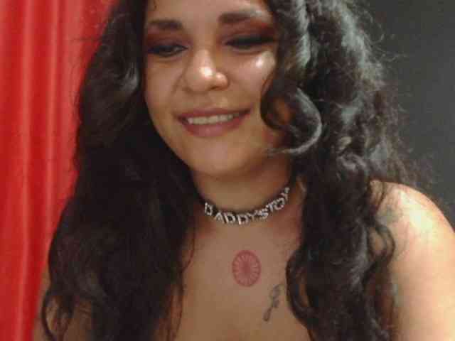 HotVenesse webcam