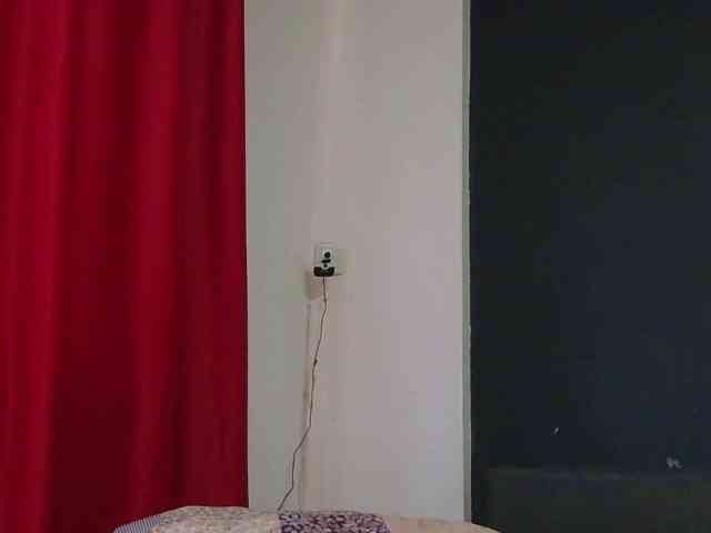 HotVenesse webcam