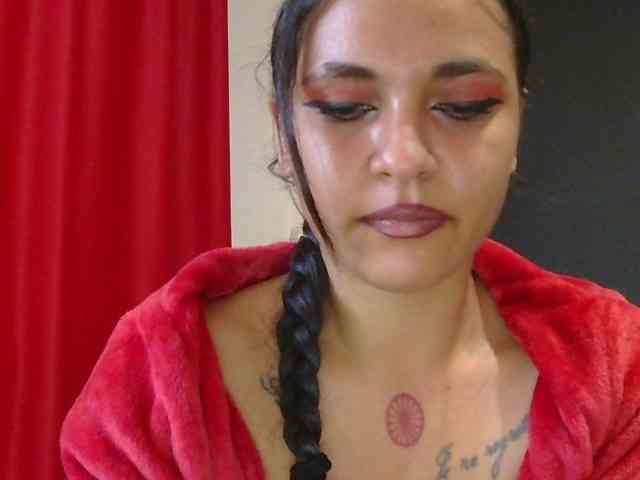 HotVenesse webcam