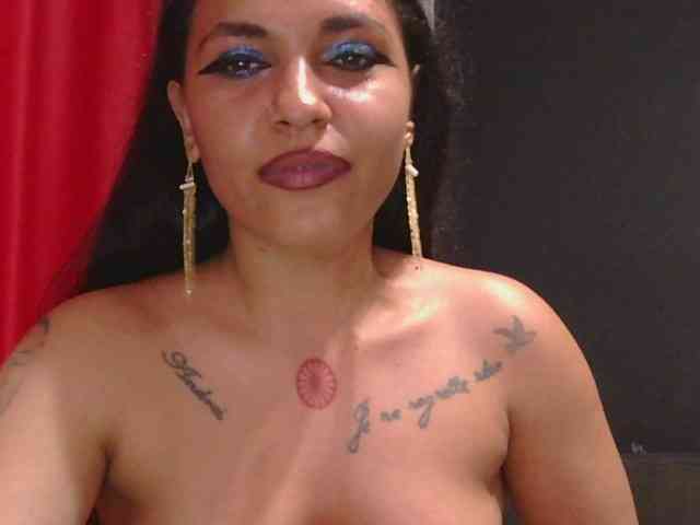 HotVenesse webcam