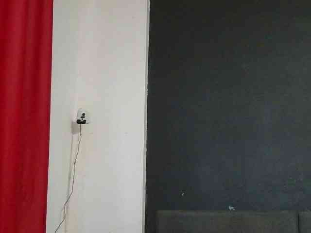 HotVenesse webcam