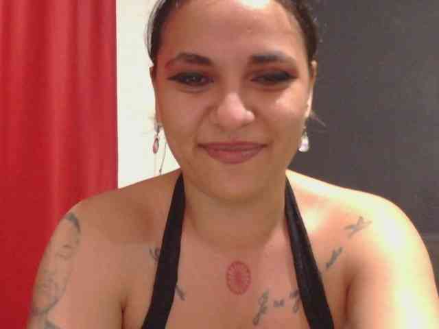 HotVenesse webcam
