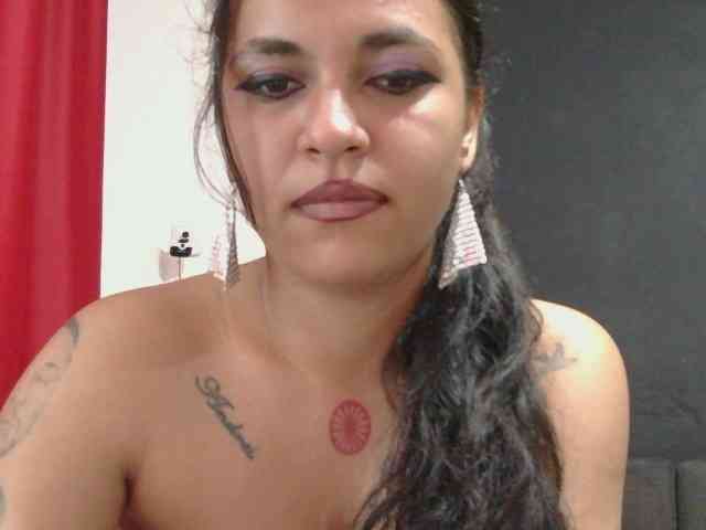 HotVenesse webcam