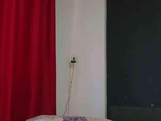 HotVenesse webcam