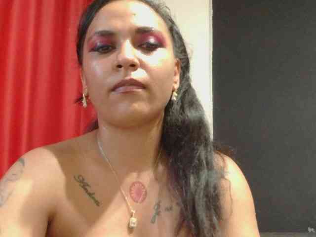 HotVenesse webcam