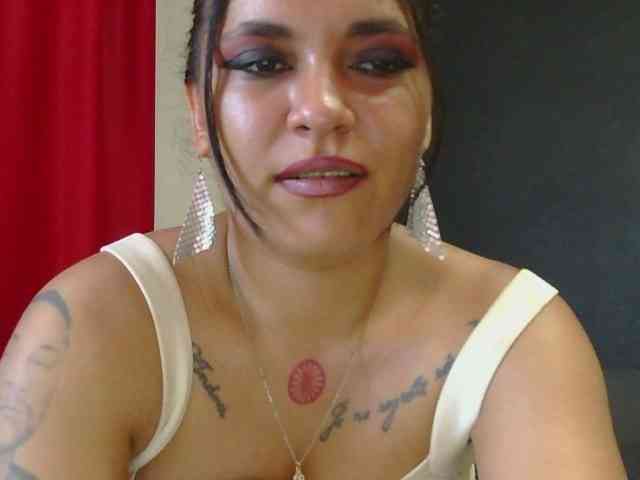 HotVenesse webcam