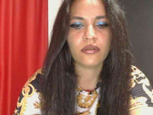 HotVenesse webcam