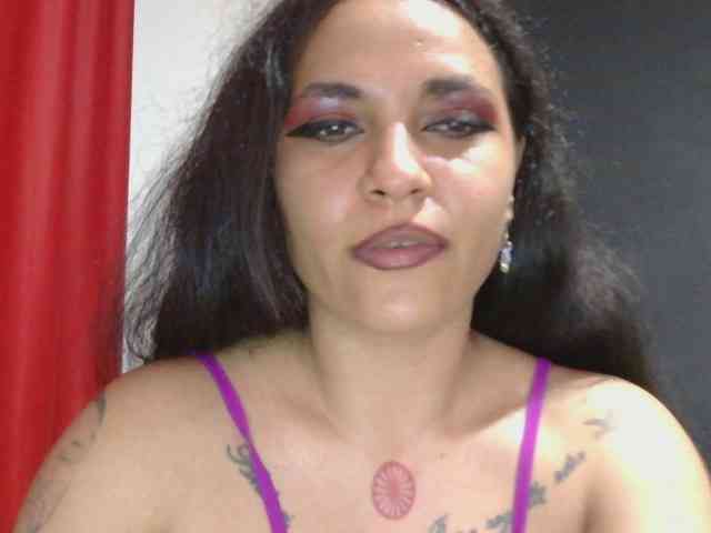 HotVenesse webcam