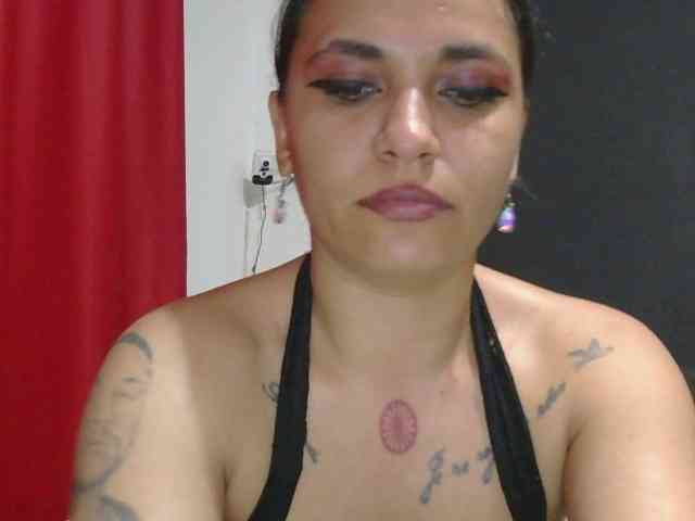 HotVenesse webcam