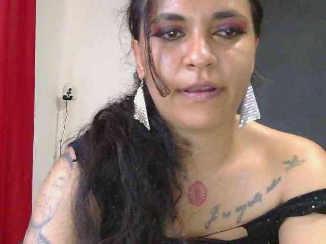 HotVenesse webcam