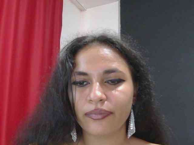 HotVenesse webcam