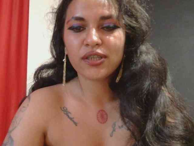 HotVenesse webcam