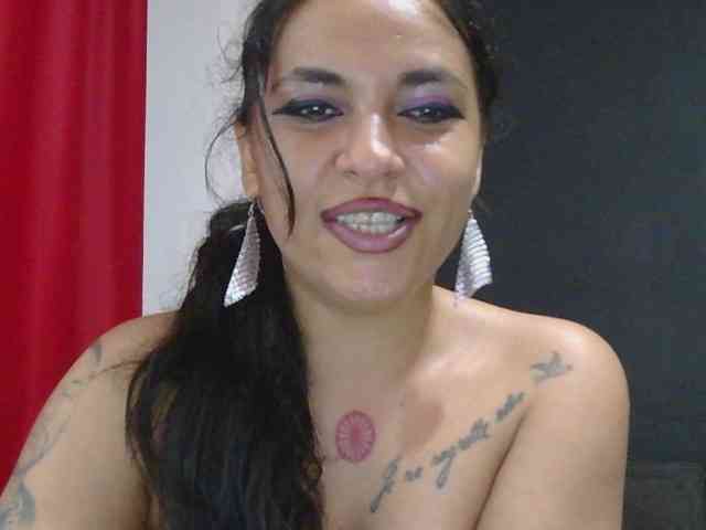 HotVenesse webcam