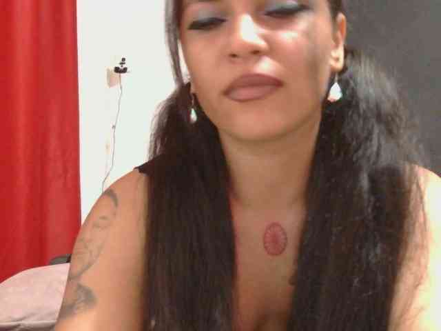 HotVenesse webcam