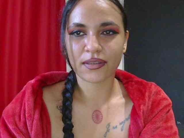 HotVenesse webcam