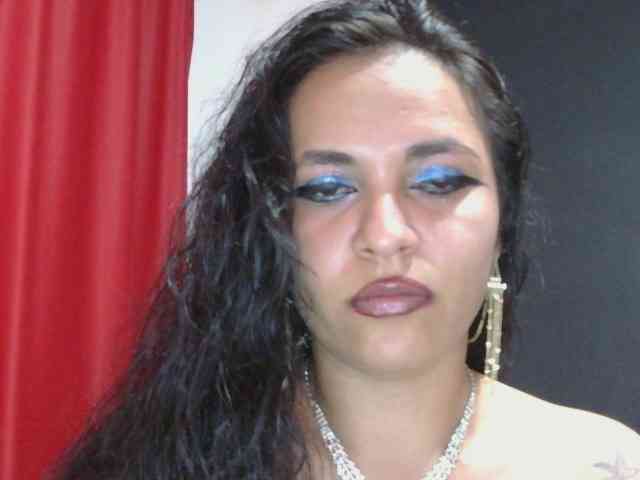 HotVenesse webcam