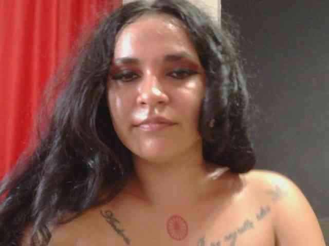 HotVenesse webcam