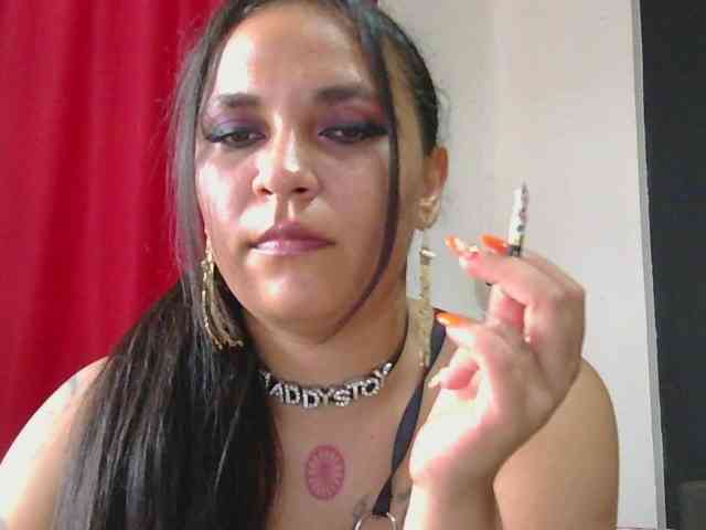 HotVenesse webcam