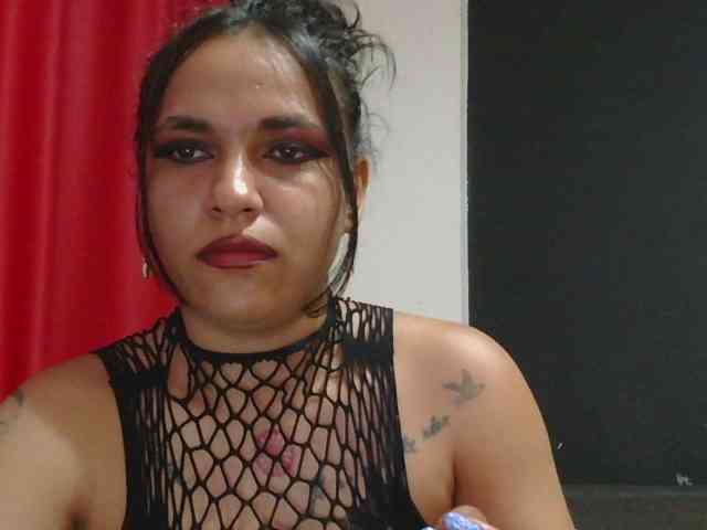 HotVenesse webcam