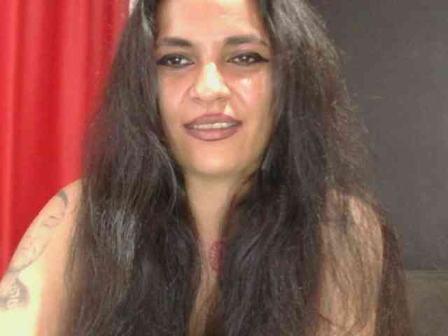 HotVenesse webcam