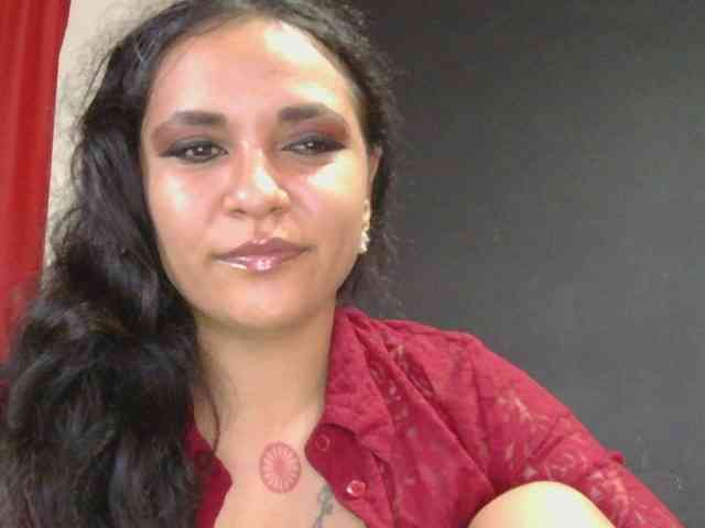 HotVenesse webcam